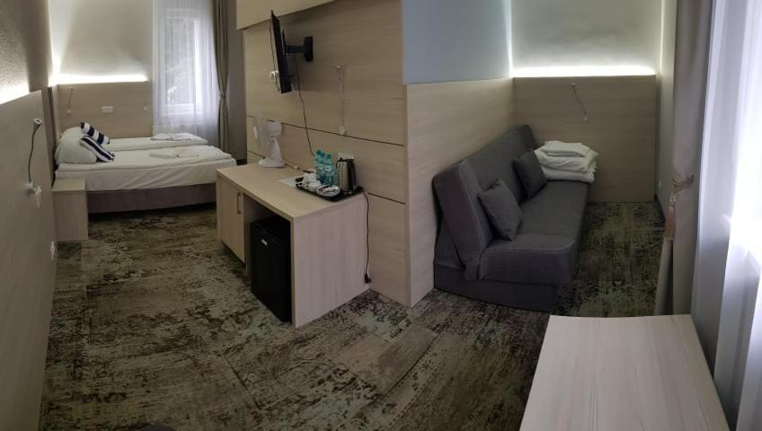 Willa Nest Unieście Extérieur photo